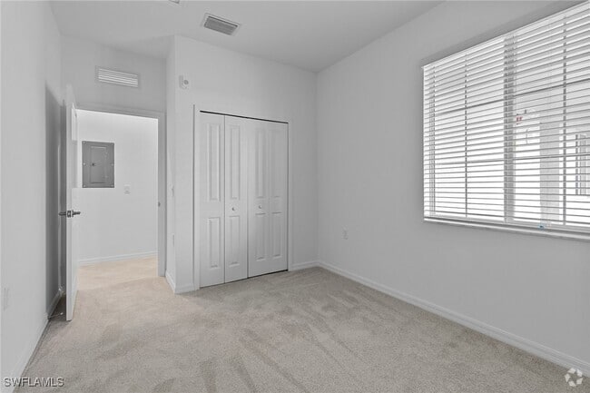 Building Photo - 5807 Double Eagle Cir Unit 4641 Rental