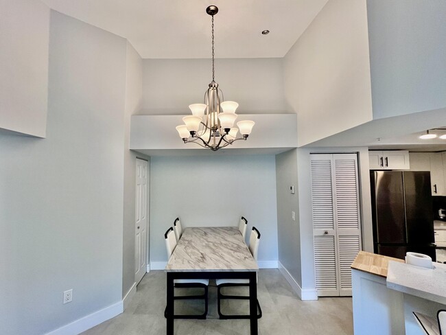 Photo - 2033 SE 10th Ave Unit 620