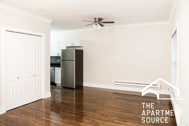 Photo - 726 W Roscoe St Unit 1S