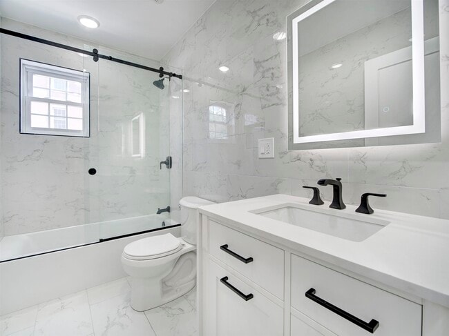 Photo - 1224 Central Ave Unidad 1