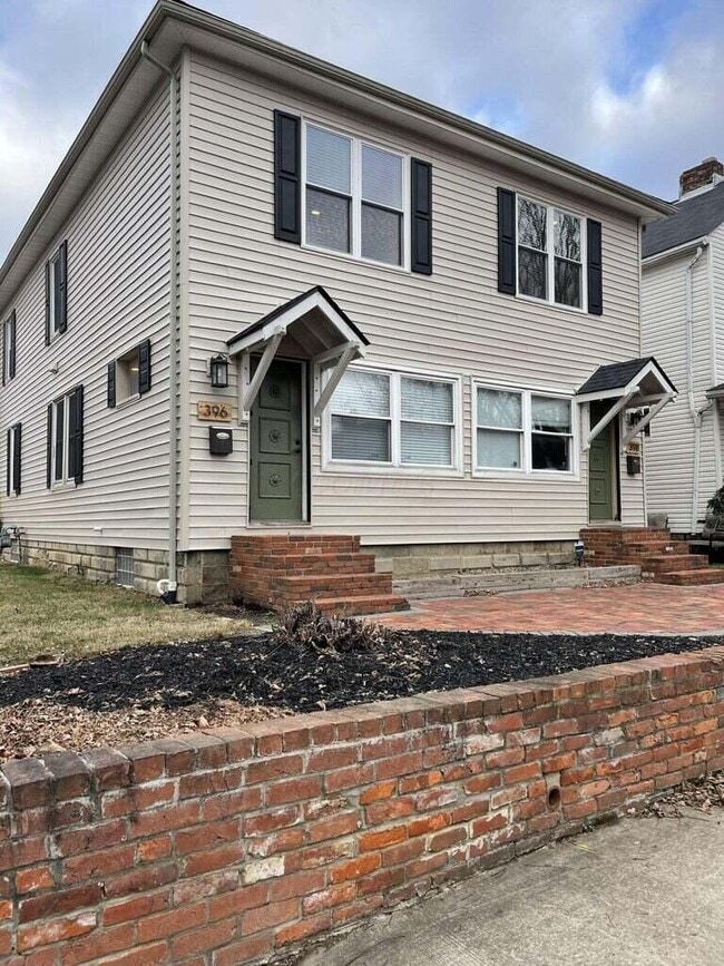 Building Photo - 396 E Gates St Rental