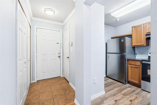 Photo - 3702 Palm Desert Ln Unit 5437