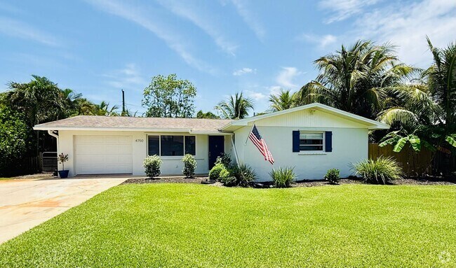 Building Photo - 3/2/1 Rocky Point Home w/Fenced Backyard &...