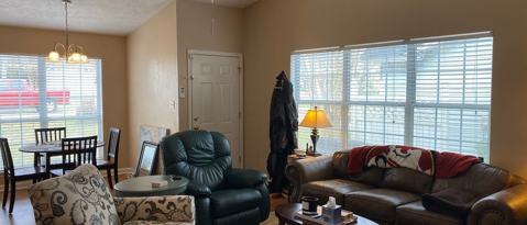 Photo - 7347 Hollis St