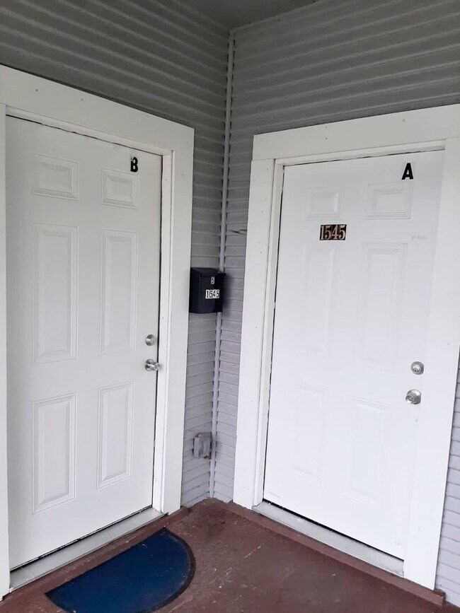 Photo - 1545 Avenue B Unit 1545 Ave B C DW