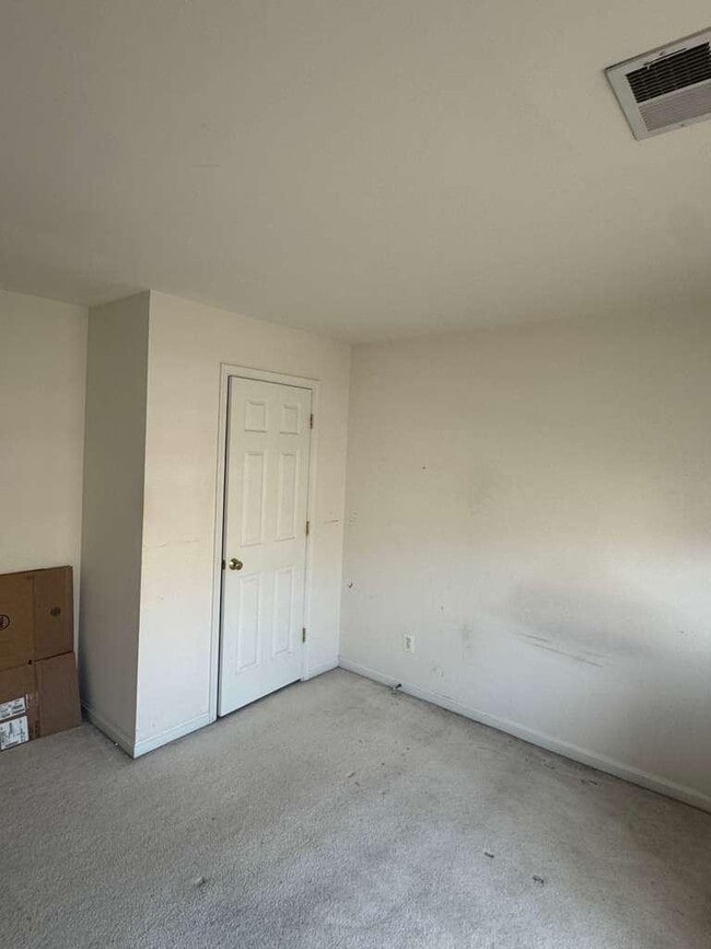 Photo - 22679 Simonet Blanc Ter