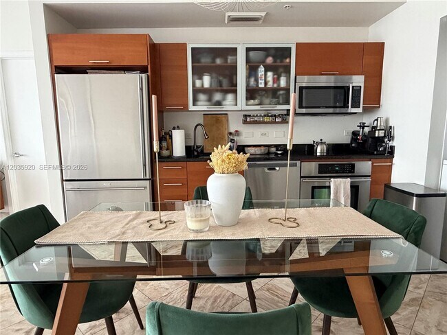 Photo - 3470 E Coast Ave Unidad H1206