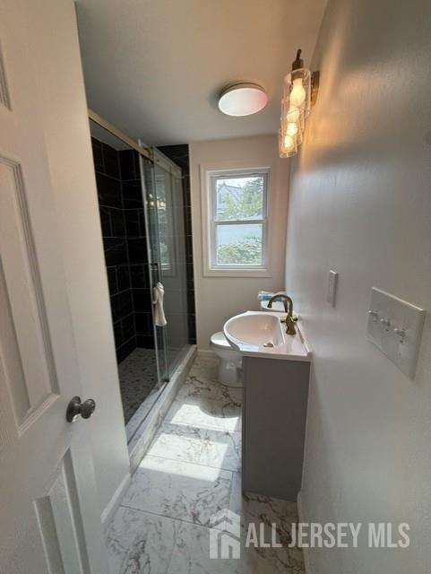 Photo - 716 Hommann Ave