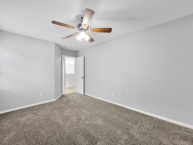 Photo - 20911 Foxwood Glen Ln