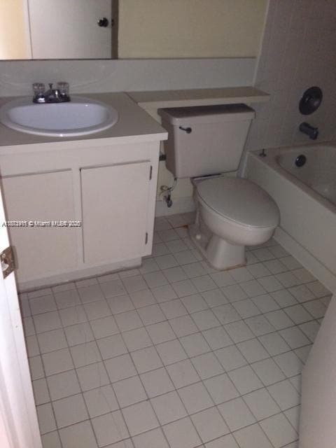 Photo - 8290 Lake Dr Unit 230