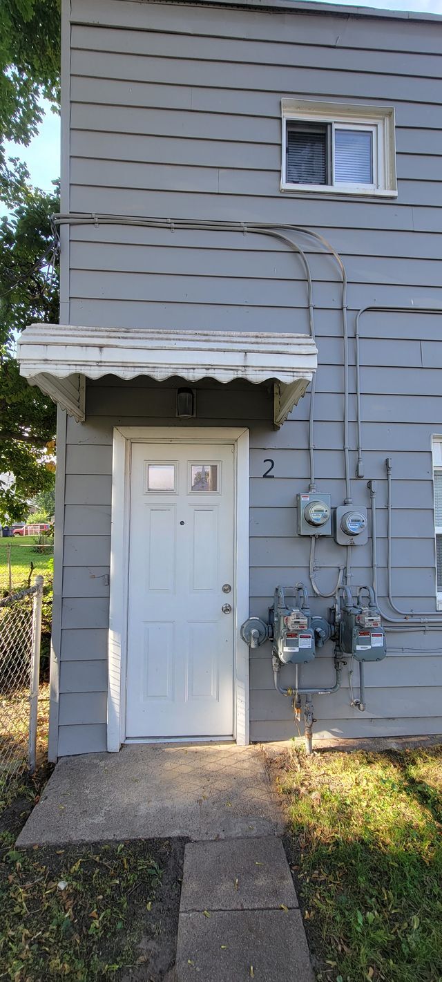 Photo - 135 Byron St