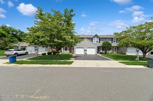 Photo - 7 Sloop Square