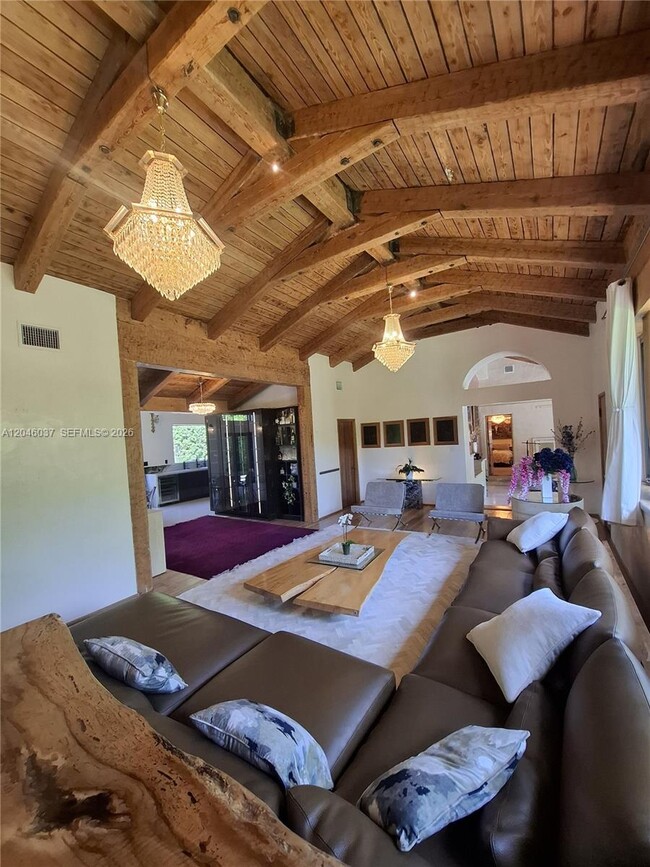 Photo - 6350 Pine Tree Dr