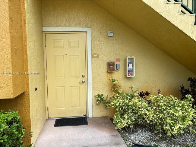 Photo - 7210 NW 114th Ave Unidad 10715