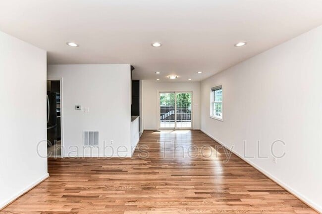 Photo - 1020 S Hoga Rd