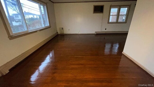 Photo - 16 Garfield Ave