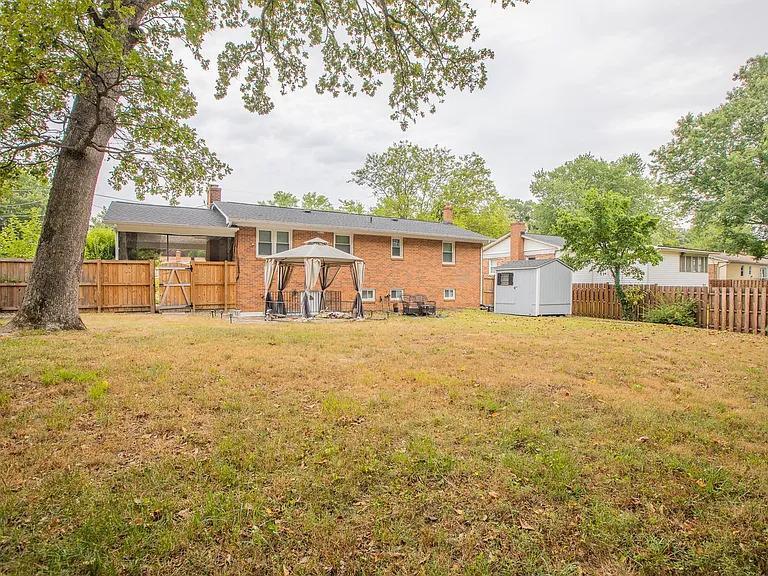 Photo - 5707 Alan Dr