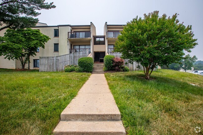 Building Photo - Beautiful 2 Bedroom Condo in Upper Marlboro!