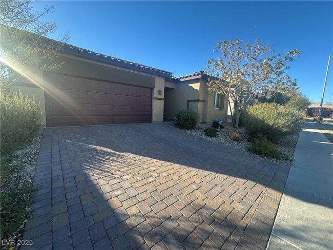 Building Photo - 4513 Meline Ave