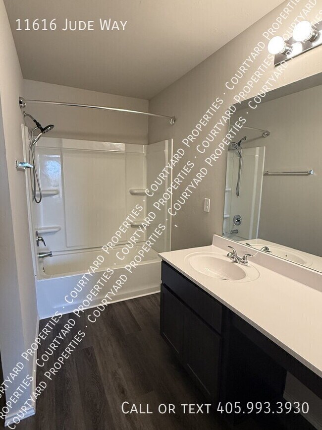 Photo - 11616 Jude Way