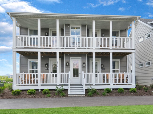 Building Photo - 212 Great Loop E Dr Unit 1B