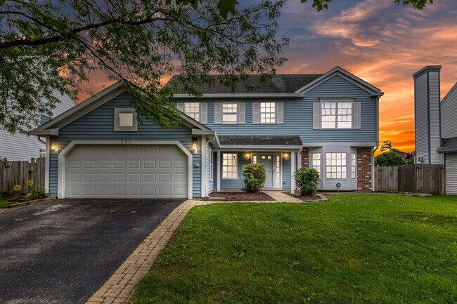 2S601 River Oaks Dr