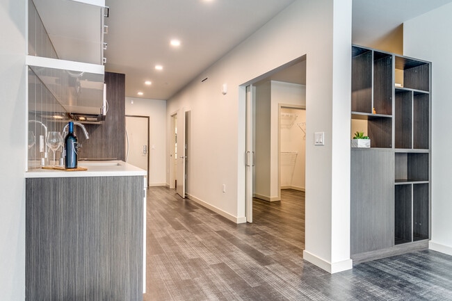 Photo - Batik Apartments