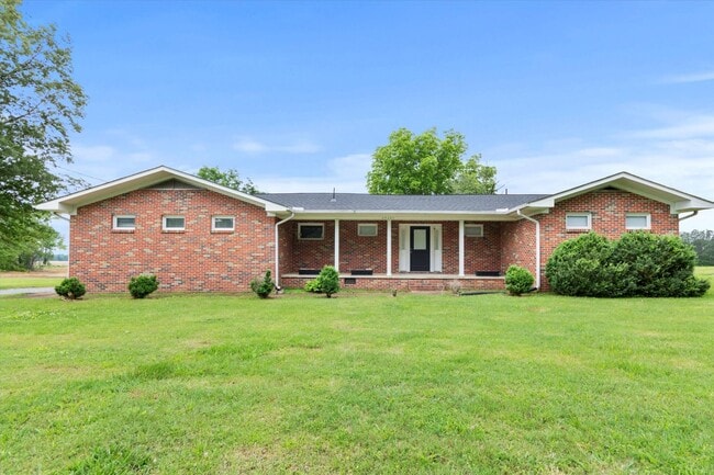 Photo - Charming Full Brick Home in Peaceful Country Setting