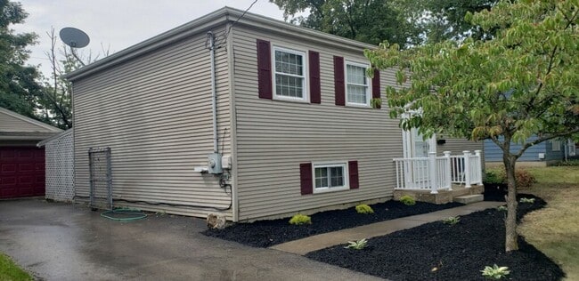 Building Photo - 4629 Burkey Rd