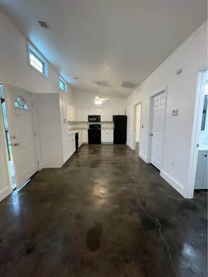 Photo - 704 W Sunset Dr