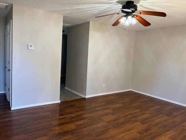 Photo - 3-Bedroom Home in a Quiet Neighborhood! (A...