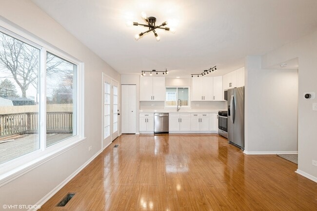 Photo - 4663 Rolling Hills Dr