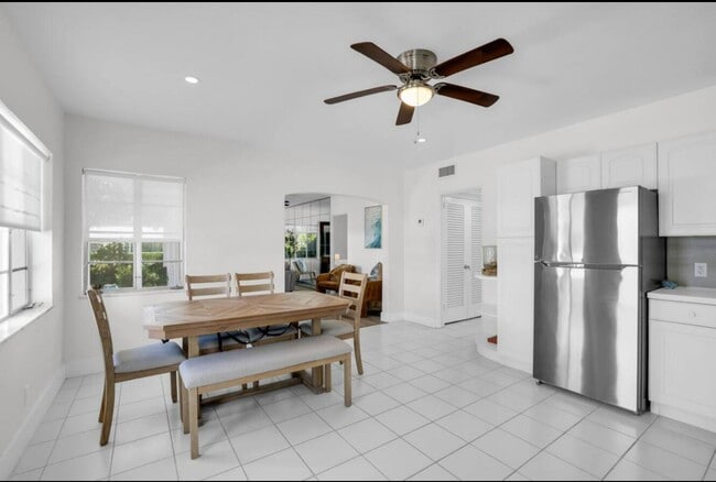 Photo - 320 Inlet Way Unit 1