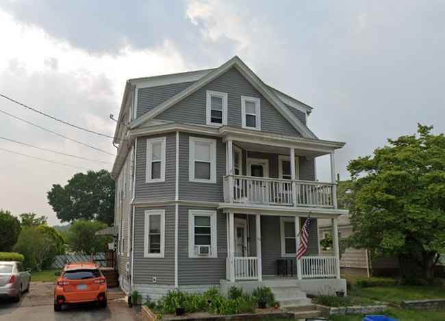Building Photo - 44 Greene Ave Unit #2
