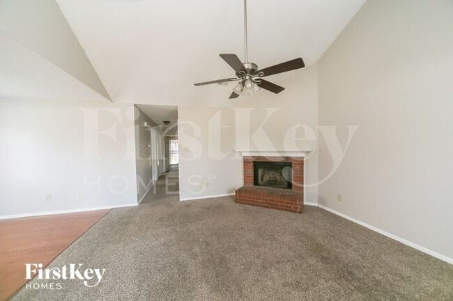 Photo - 5802 Ashridge Pl
