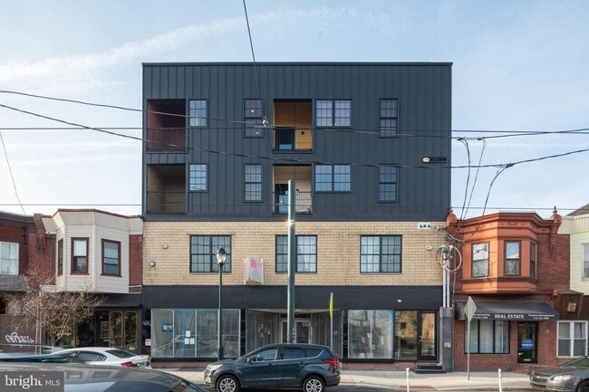 Photo - Modern One Bedroom in Port Richmond! MOVE ... Unit 11
