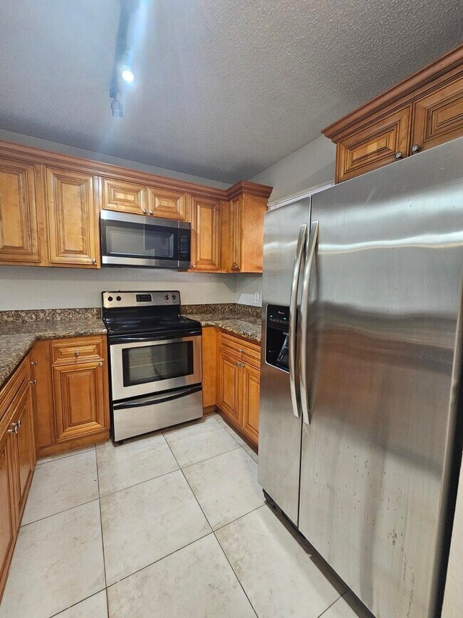 Photo - 1700 Windorah Way Unit A