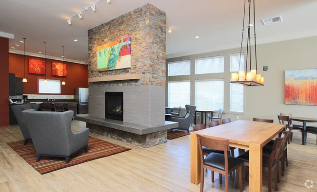 Villas at Lakewood