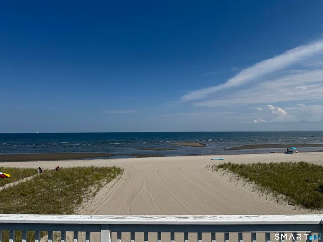105 Milford Point Rd