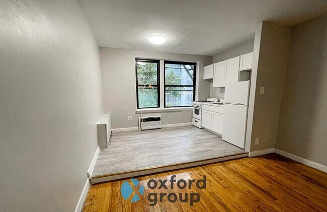 Building Photo - 0 bedroom in New York NY 10009 Unit 4E Rental