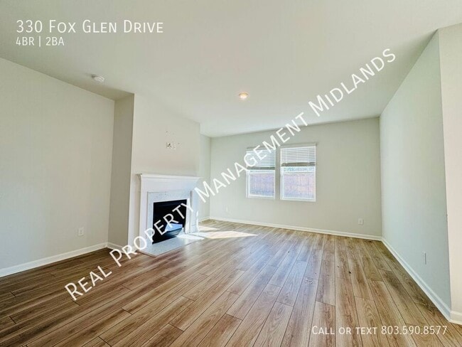Photo - 330 Fox Glen Dr
