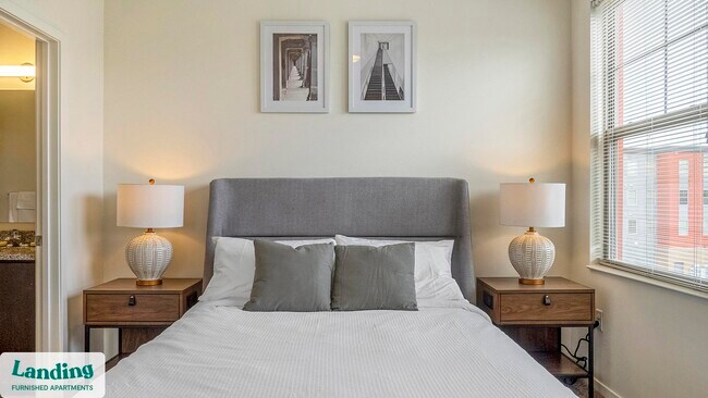 Photo - 2017 Brook Rd Unit 301