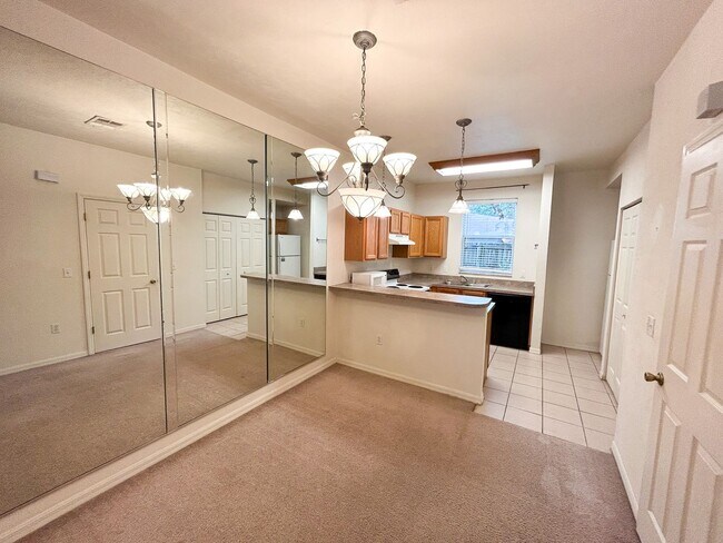 Photo - Victoria Station #134 Unit 134