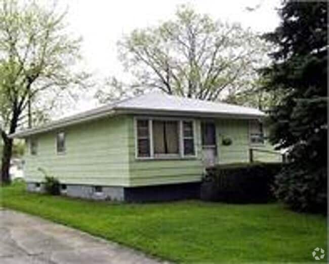 Building Photo - VOUCHER FREINDLY - COME SEE!!!!!! Rental