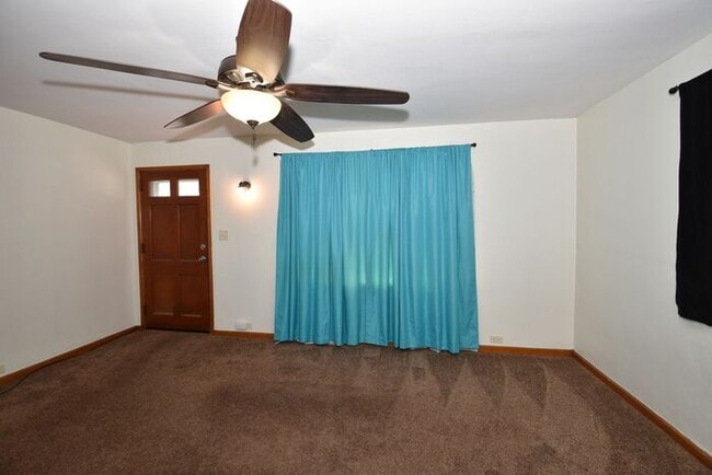 Photo - Mishawaka South West Near Park and local universities