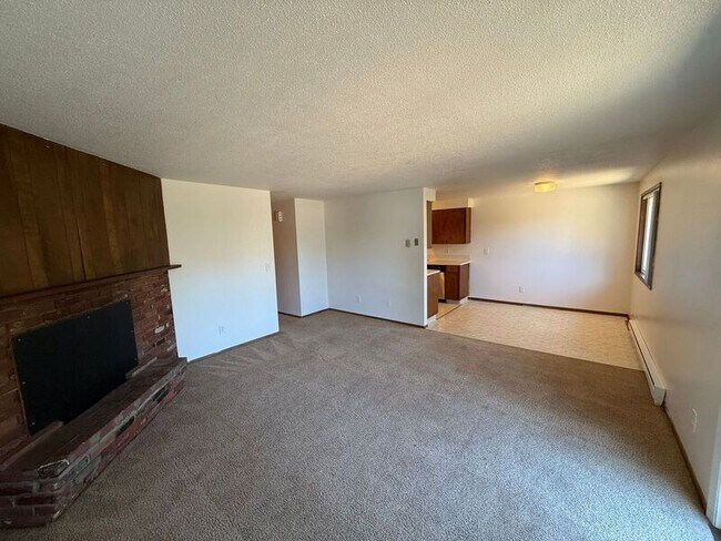 Photo - 3779 Iberis St NE
