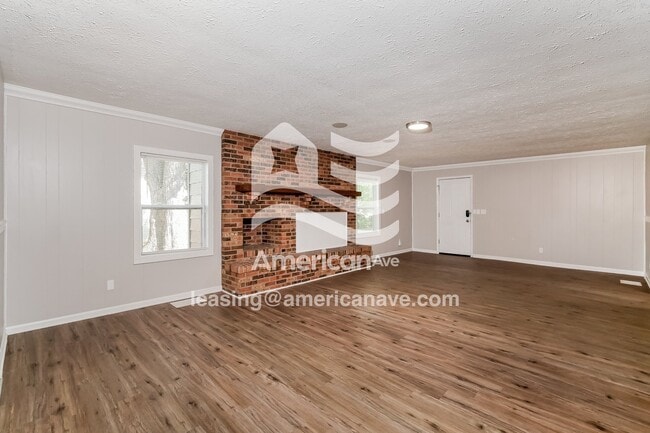 Photo - 724 W Royal St