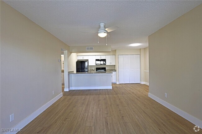 Building Photo - 5311 Summerlin Rd Unit 1110 Rental