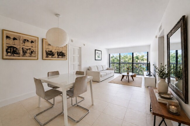 Building Photo - 255 Galen Dr Unit # 3E