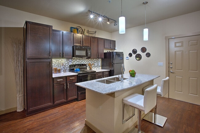 4000 Hulen Apartments